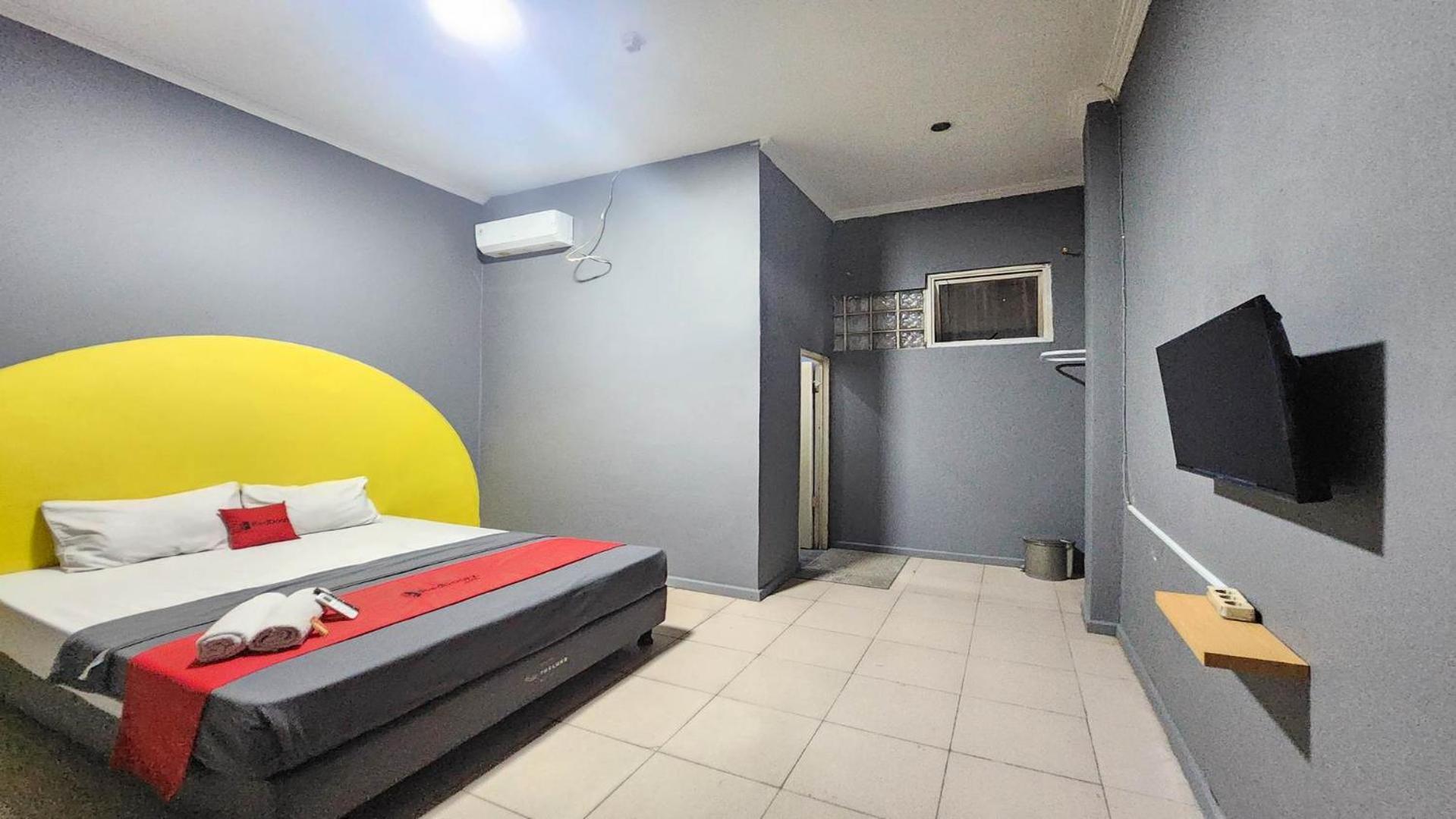 Hotel Bimo Sakti By San จาการ์ตา ภายนอก รูปภาพ
