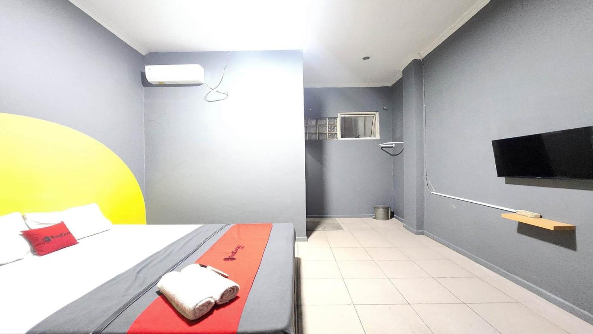 Hotel Bimo Sakti By San จาการ์ตา ภายนอก รูปภาพ