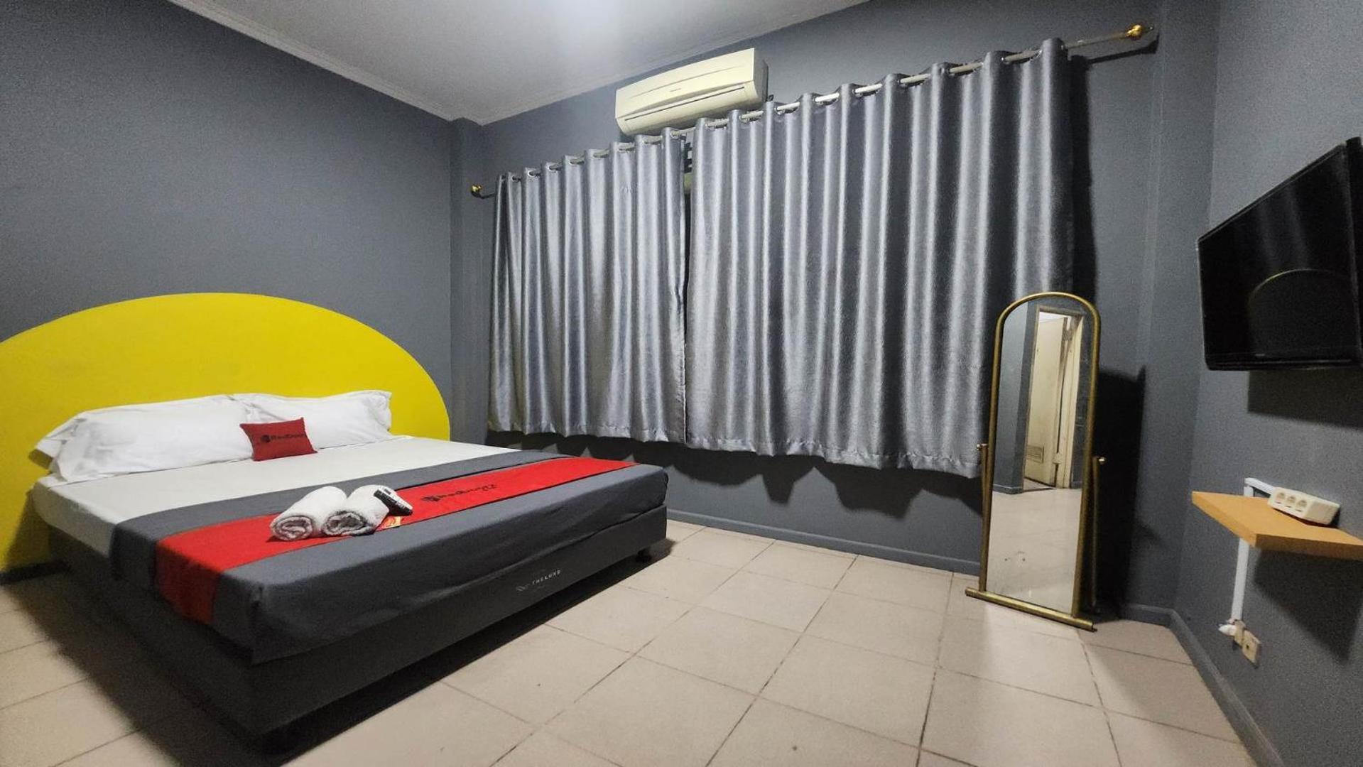 Hotel Bimo Sakti By San จาการ์ตา ภายนอก รูปภาพ