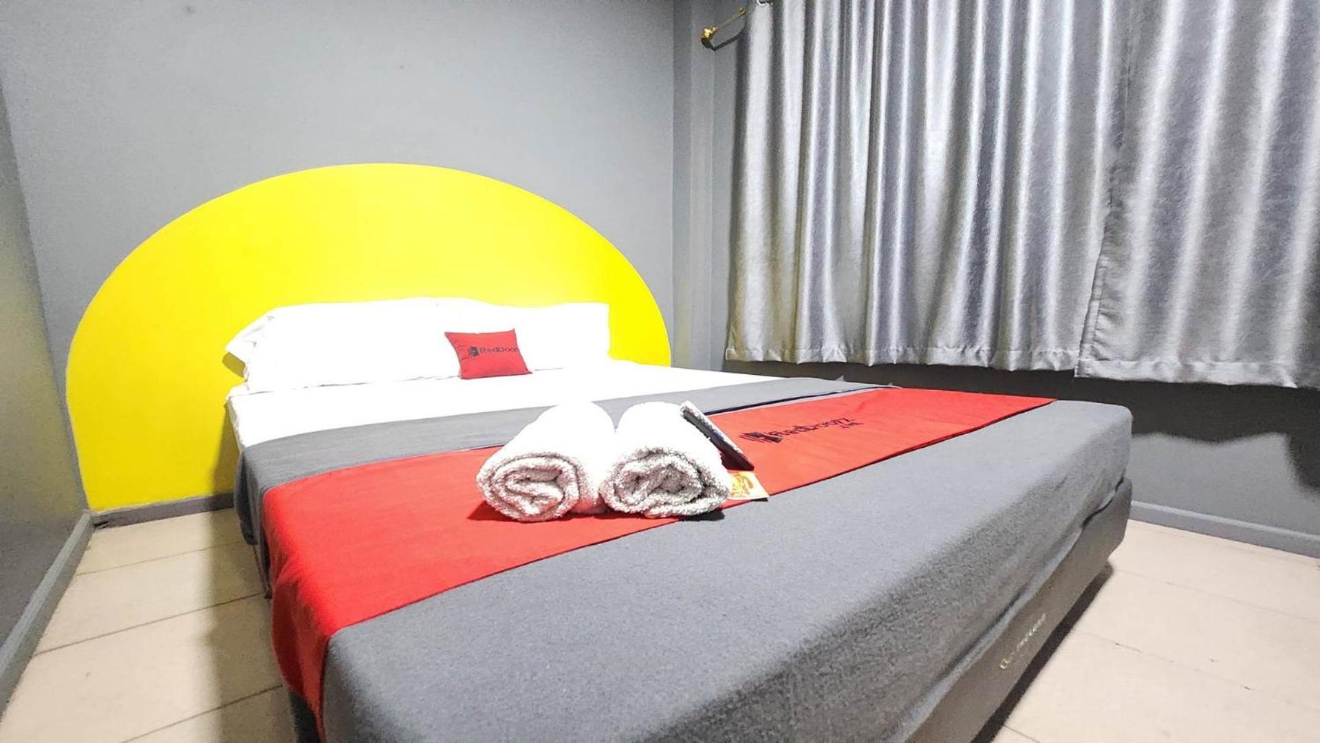 Hotel Bimo Sakti By San จาการ์ตา ภายนอก รูปภาพ